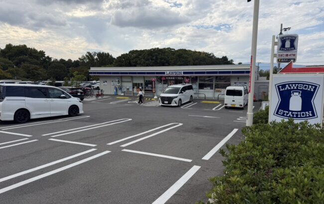 BBQの買い足しにも便利｜第1駐車場のローソン
